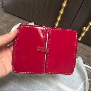 ✨💋Estee Lauder Dressed Faux Leather Mirror To Go 💄✨